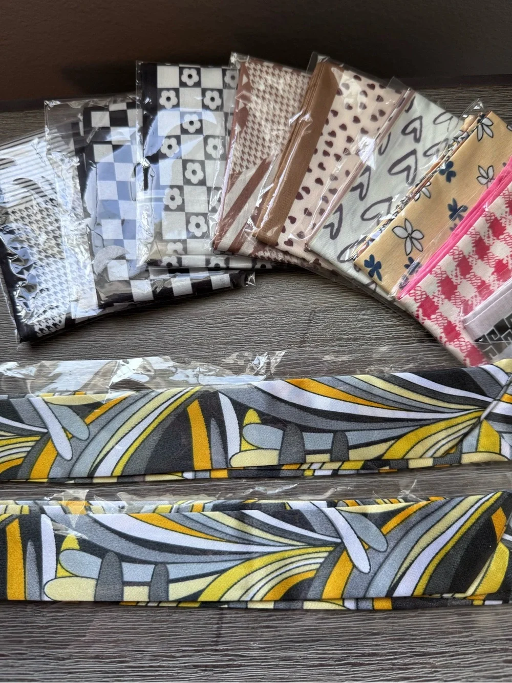 Twilly Scarf Set Multi Print for Purses or Neck. 11 included.